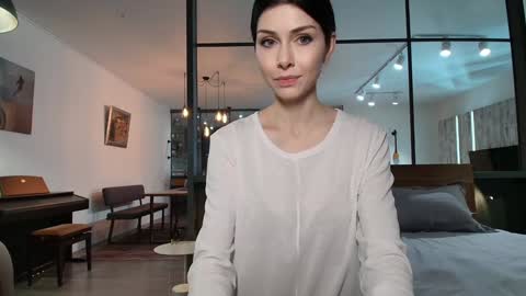 milla bella online show from 02/27/26, 07:03