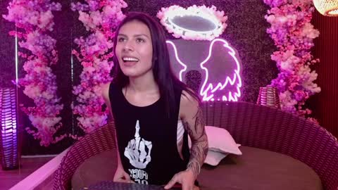 MILLA online show from 12/02/24, 07:38