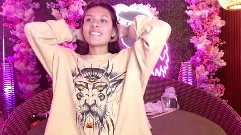 MILLA online show from 12/09/24, 07:18