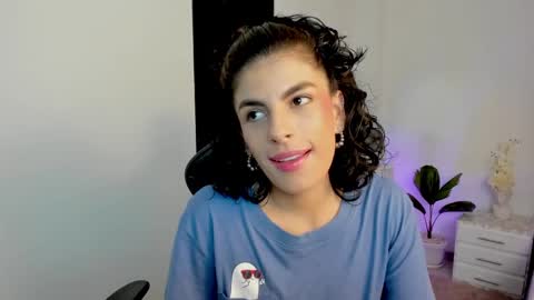 Snapshot of milla_pixxie chatting on 12/07/24, 09:28 Milagros online show from 12/07/24, 09:28