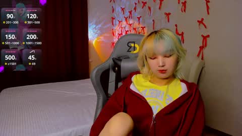 Milla or just Mi online show from 05/11/26, 02:45