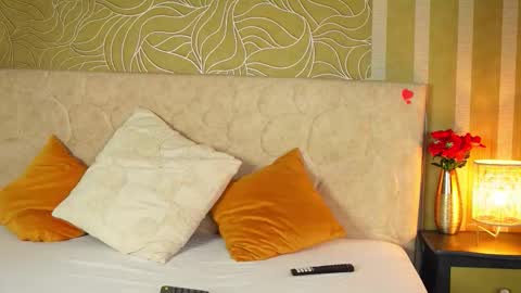 Snapshot of millabliss chatting on 03/15/26, 07:09 MillaBliss online show from 03/15/26, 07:09