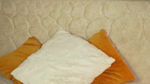 Snapshot of millabliss chatting on 04/14/26, 09:54 MillaBliss online show from 04/14/26, 09:54