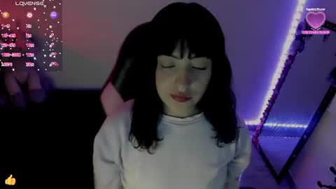 Snapshot of millandiux chatting on 06/13/26, 03:04 millandiux online show from 06/13/26, 03:04