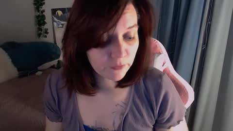 Snapshot of millapoolys chatting on 01/14/26, 12:33 Milla online show from 01/14/26, 12:33