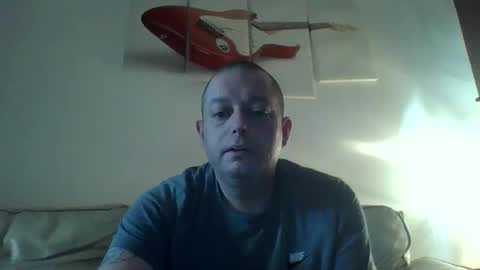 Snapshot of millarsteven chatting on 04/09/26, 06:02 niceguy81 online show from 04/09/26, 06:02