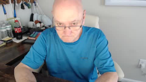 Snapshot of millenium0129 chatting on 09/18/25, 06:10 millenium0129 online show from 09/18/25, 06:10