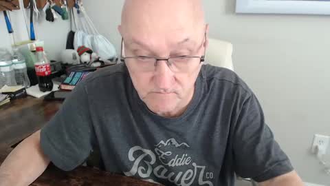 millenium0129 online show from 09/19/25, 04:07