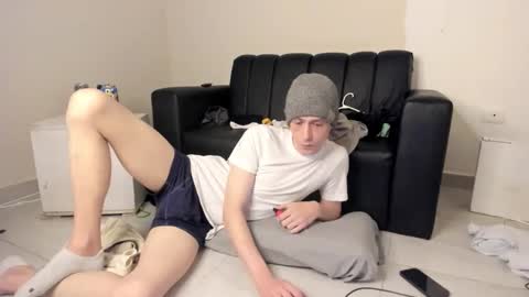 Snapshot of millerjdm chatting on 05/12/26, 11:57 SlimnHungOH online show from 05/12/26, 11:57