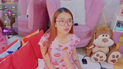 Snapshot of milleyjones_ chatting on 12/04/25, 08:50 milleyjones_ online show from 12/04/25, 08:50