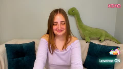 Snapshot of millibrooksss chatting on 05/14/26, 01:34 millibrooksss online show from 05/14/26, 01:34