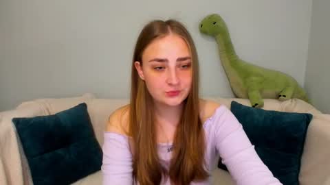 Snapshot of millibrooksss chatting on 05/27/26, 01:57 millibrooksss online show from 05/27/26, 01:57