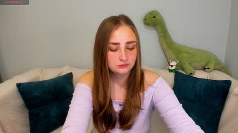 Snapshot of millibrooksss chatting on 06/19/26, 02:16 millibrooksss online show from 06/19/26, 02:16