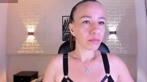 Snapshot of millie_brown21 chatting on 05/31/26, 12:34 Millie online show from 05/31/26, 12:34