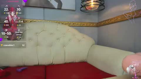 Snapshot of millie_summer chatting on 10/28/25, 01:14 millie_summer online show from 10/28/25, 01:14