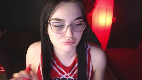 Millie online show from 03/01/25, 10:13