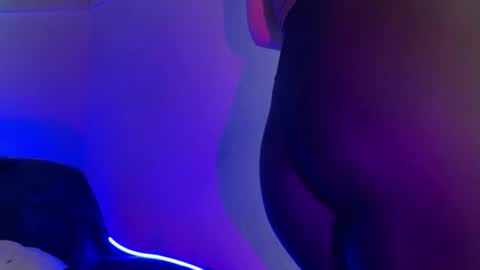 Millie online show from 09/11/25, 02:28