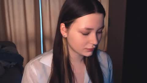 Millie online show from 05/06/26, 01:47