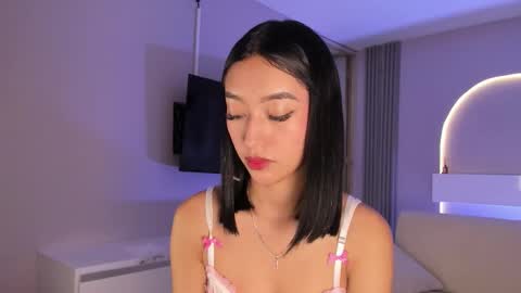 Snapshot of millieskinny_ chatting on 01/17/26, 11:26 Ana Maria online show from 01/17/26, 11:26