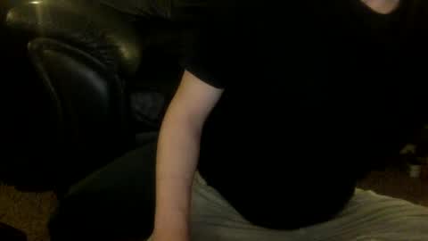 Snapshot of millionsmcgee chatting on 02/10/25, 06:53 Millions online show from 02/10/25, 06:53