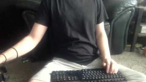 Snapshot of millionsmcgee chatting on 02/10/25, 09:58 Millions online show from 02/10/25, 09:58