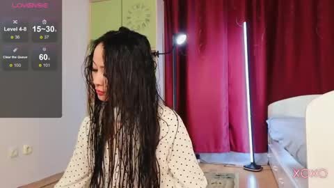 Snapshot of milly__foxy chatting on 04/04/26, 12:13 milly__foxy online show from 04/04/26, 12:13