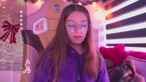 Snapshot of milly_kenner chatting on 12/12/24, 05:04 MILLY online show from 12/12/24, 05:04