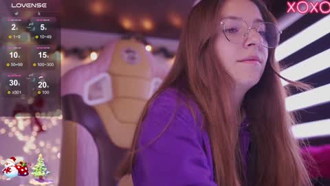 Snapshot of milly_kenner chatting on 12/18/24, 04:39 MILLY online show from 12/18/24, 04:39