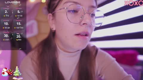 Snapshot of milly_kenner chatting on 12/19/24, 05:40 MILLY online show from 12/19/24, 05:40