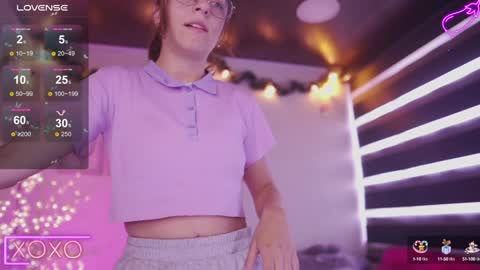 Snapshot of milly_kenner chatting on 01/17/25, 05:08 MILLY online show from 01/17/25, 05:08