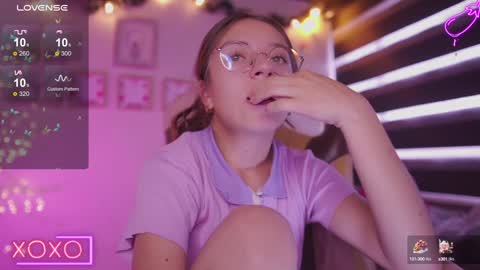 Snapshot of milly_kenner chatting on 01/17/25, 08:11 MILLY online show from 01/17/25, 08:11