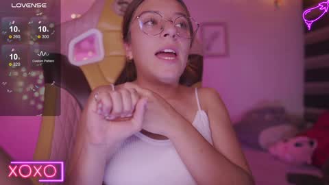 Snapshot of milly_kenner chatting on 01/17/25, 11:18 MILLY online show from 01/17/25, 11:18