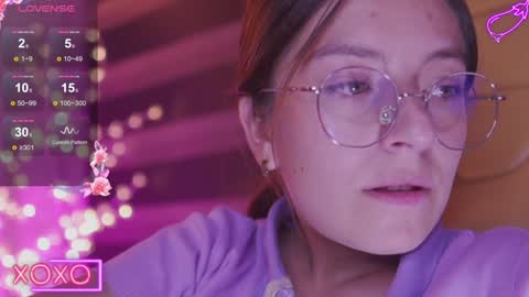 Snapshot of milly_kenner chatting on 02/05/25, 11:28 MILLY online show from 02/05/25, 11:28