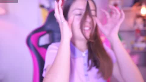 Snapshot of milly_kenner chatting on 02/27/25, 04:53 MILLY online show from 02/27/25, 04:53