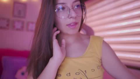 Snapshot of milly_kenner chatting on 03/31/26, 07:25 MILLY online show from 03/31/26, 07:25