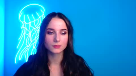 Milly online show from 12/03/24, 12:16