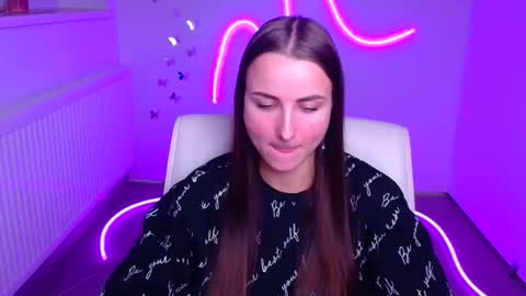 Milly online show from 12/01/25, 12:21