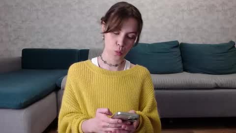 Milly online show from 11/25/25, 08:25