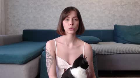 Milly online show from 02/09/26, 09:35