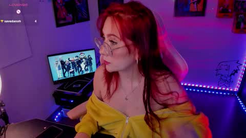 Monkey D Maddie online show from 09/25/25, 03:10