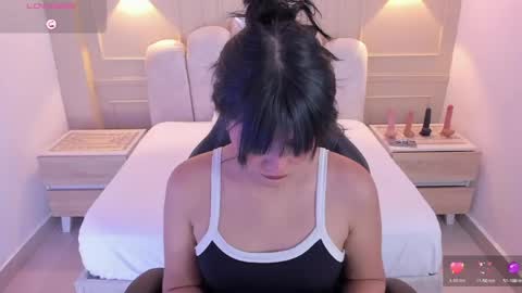 millyevans1 online show from 04/28/26, 03:22