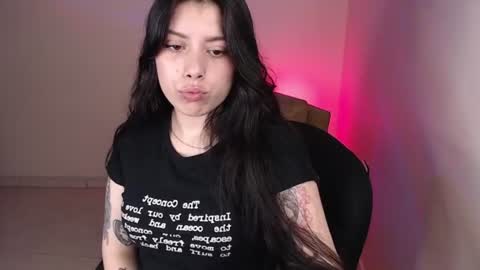 Snapshot of millyx_ chatting on 06/21/26, 02:30 Emily online show from 06/21/26, 02:30