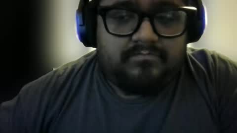 Snapshot of milo69966 chatting on 04/11/26, 02:05 milo69966 online show from 04/11/26, 02:05