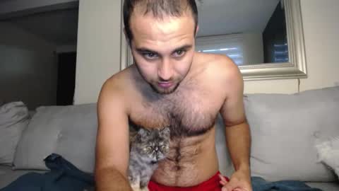 Snapshot of milostructor chatting on 09/30/25, 11:37 miloslove online show from 09/30/25, 11:37