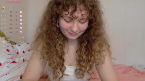 Snapshot of milounee chatting on 03/08/26, 10:08 milounee online show from 03/08/26, 10:08