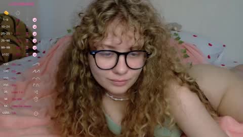 Snapshot of milounee chatting on 03/30/26, 11:55 milounee online show from 03/30/26, 11:55