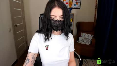 Snapshot of milro12 chatting on 03/21/26, 03:48 milro12 online show from 03/21/26, 03:48