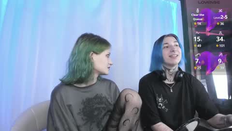 Snapshot of milten_trish chatting on 01/21/25, 08:19 milten_trish online show from 01/21/25, 08:19