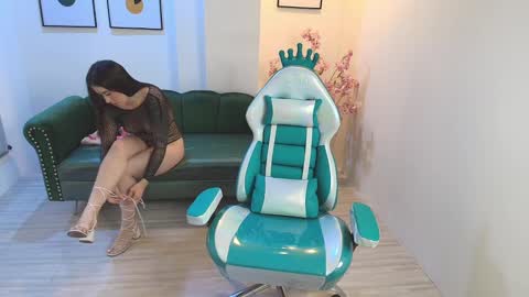 Milu ballmer  online show from 01/30/25, 11:33