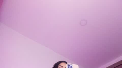 Snapshot of milu_cooper chatting on 07/08/26, 04:39 milu modelo independiente .onlyfans kmila model online show from 07/08/26, 04:39